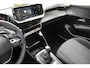 Peugeot 208 1.2 PureTech 100 Style | Incl. 12 maanden Garantie | Apple CarPlay/Android Auto | Airco | Parkeersensoren achter | Led koplampen | Cruise controle | DAB | Elektrische ramen V+A |