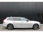 Volvo V90 T8 Recharge Ultra Dark 20" | Luchtvering | Sportstoelen | Trekhaak | 360 Camera | Getint glas | Panoramadak | Head-up | Harman Kardon