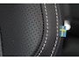 Volvo V90 T8 Recharge Ultra Dark 20" | Luchtvering | Sportstoelen | Trekhaak | 360 Camera | Getint glas | Panoramadak | Head-up | Harman Kardon