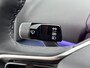 Volvo EX30 Single Motor Extended Range | 20" | Stoel/stuurverwarming | Getint glas | Adaptieve cruise | BLIS | Harman Kardon | Parkeercamera AUTOMATIC | Elektrisch bedienbare achterklep | Getint glas | Keyless entry | LED koplampen | Lichtmetalen velgen 5-spaaks 20" | Parkeersensor achter | Parkeersensor voor | Audio installatie premium | Navigatiesysteem | Voorstoelen verwarmd | Voorstoelen v