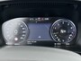 Volvo XC40 T2 Momentum Core 17' | Leder / Nubuck bekleding | Stoel/stuurverwarming | Standkachel | Navigatie | Carplay | Parkeersensoren | Cruise control