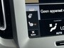 Volvo XC40 T2 Momentum Core 17' | Leder / Nubuck bekleding | Stoel/stuurverwarming | Standkachel | Navigatie | Carplay | Parkeersensoren | Cruise control