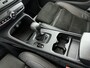 Volvo XC40 T2 Momentum Core 17' | Leder / Nubuck bekleding | Stoel/stuurverwarming | Standkachel | Navigatie | Carplay | Parkeersensoren | Cruise control