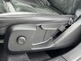 Volvo XC40 T2 Momentum Core 17' | Leder / Nubuck bekleding | Stoel/stuurverwarming | Standkachel | Navigatie | Carplay | Parkeersensoren | Cruise control
