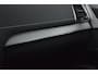 Volvo XC90 T8 Long range AWD R-Design | Luchtvering | 360° Camera | Trekhaak 2400 kg| Pilot-Assist | Stuur Stoel Verwarmd |