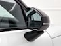 Volvo EX30 Single Motor Extended Range Plus | Stoel/stuurverwarming | Harman Kardon | Adaptieve cruise | BLIS | Parkeercamera | Keyless AUTOMATIC | Elektrisch bedienbare achterklep | Keyless entry | Kleur parelmoer | LED koplampen | Lichtmetalen velgen 5-spaaks 19" | Parkeersensor achter | Parkeersensor voor | Audio installatie premium | Navigatiesysteem | Voorstoelen verwarmd | Voorstoel