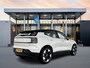 Volvo EX30 Single Motor Extended Range Plus | Stoel/stuurverwarming | Harman Kardon | Adaptieve cruise | BLIS | Parkeercamera | Keyless AUTOMATIC | Elektrisch bedienbare achterklep | Keyless entry | Kleur parelmoer | LED koplampen | Lichtmetalen velgen 5-spaaks 19" | Parkeersensor achter | Parkeersensor voor | Audio installatie premium | Navigatiesysteem | Voorstoelen verwarmd | Voorstoel