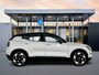 Volvo EX30 Single Motor Extended Range Plus | Stoel/stuurverwarming | Harman Kardon | Adaptieve cruise | BLIS | Parkeercamera | Keyless AUTOMATIC | Elektrisch bedienbare achterklep | Keyless entry | Kleur parelmoer | LED koplampen | Lichtmetalen velgen 5-spaaks 19" | Parkeersensor achter | Parkeersensor voor | Audio installatie premium | Navigatiesysteem | Voorstoelen verwarmd | Voorstoel