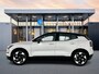 Volvo EX30 Single Motor Extended Range Plus | Stoel/stuurverwarming | Harman Kardon | Adaptieve cruise | BLIS | Parkeercamera | Keyless AUTOMATIC | Elektrisch bedienbare achterklep | Keyless entry | Kleur parelmoer | LED koplampen | Lichtmetalen velgen 5-spaaks 19" | Parkeersensor achter | Parkeersensor voor | Audio installatie premium | Navigatiesysteem | Voorstoelen verwarmd | Voorstoel