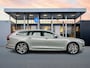 Volvo V90 T6 Recharge Ultra Bright 20" | Nappa leder | Massage stoelen | 360 Camera | Trekhaak | Panoramadak | Head-up | Elektr. verstelbare stoelen