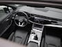 Audi Q7 55 TFSI e quattro Pro Line Plus | NL Auto | Panoramadak | Luchtvering | Navigatie | Apple Carplay / Android Auto | Lederen Bekleding | Elektrische Trekhaak | Verwarmde- en Geventileerde Stoelen | Virtual Cockpit | Elektrische Stoelen | Lendesteunen | Achterbank Verstelbaar | Elektrische Achterklep | DAB | Bang & Olufsen | Achteruitrijcamera | Parkeersensoren | Lichtmetalen Velgen |