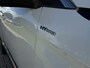 Peugeot 3008 1.6 HYbrid 225 Allure Pack Business Parelmoer Wit |