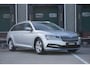 Skoda Superb Combi 1.5 TSI 150pk DSG ACT Business Edition | Trekhaak Wegklapbaar | Apple CarPlay / Android Auto | LM Velgen
