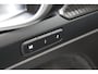 Volvo XC40 B4 200PK Plus Dark | Lounge Pack | 360° | 20" | Leder | Privacy glas