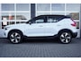Volvo XC40 Single Motor Extended Range Plus 82 kWh | Warmtepomp | Stoel & Stuurverwarming | Keyless Entry | All Season Banden |