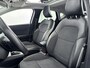 Renault Captur 1.3 TCe 130Pk Intens | Navigatie | Apple & Android Carplay | Climate Control | Achteruitrijcamera | Parkeersensoren Voor & Achter | Elektrisch Schuif-kanteldak | Cruise Control & Snelheidsbegrenzer | Privacy Glas | Keyless Entry |