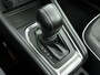 Renault Captur 1.3 TCe 130Pk Intens | Navigatie | Apple & Android Carplay | Climate Control | Achteruitrijcamera | Parkeersensoren Voor & Achter | Elektrisch Schuif-kanteldak | Cruise Control & Snelheidsbegrenzer | Privacy Glas | Keyless Entry |