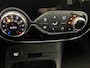 Renault Captur 1.2 TCe Edition One / Trekhaak / Lederen Bekleding / Stoelverwarming / Navigatie / Dealer Onderhouden / All Seasonbanden / Camera /