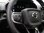 Volvo EX40 Extended Range Plus 82 kWh / Keyless entry / BLIS / Stoel/- en stuurverwarming / Trekhaak / Camera /
