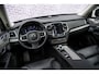 Volvo XC90 2.0 T8 Plug-in hybrid AWD Ultra Dark | Trekhaak | Luchtvering | Bowers & Wilkins | Nappa lederen bekleding | 360 Camera | Massagestoelen met ventilatie | Head-up Display | Panoramadak | Stoel- en stuurverwarming |