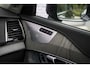 Volvo XC90 2.0 T8 Plug-in hybrid AWD Ultra Dark | Trekhaak | Luchtvering | Bowers & Wilkins | Nappa lederen bekleding | 360 Camera | Massagestoelen met ventilatie | Head-up Display | Panoramadak | Stoel- en stuurverwarming |