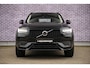 Volvo XC90 2.0 T8 Plug-in hybrid AWD Ultra Dark | Trekhaak | Luchtvering | Bowers & Wilkins | Nappa lederen bekleding | 360 Camera | Massagestoelen met ventilatie | Head-up Display | Panoramadak | Stoel- en stuurverwarming |