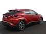 Toyota C-HR 1.8 Hybrid First Edition | Stuurwiel Verwarming | Parkeersensoren Voor + Achter | Navigatiesysteem |