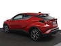 Toyota C-HR 1.8 Hybrid First Edition | Stuurwiel Verwarming | Parkeersensoren Voor + Achter | Navigatiesysteem |