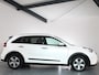 Kia Niro 1.6 GDi Hybrid First Edition Trekhaak, Stoel/Stuurverwarming, Apple Carplay/Android Auto, Navigatie,