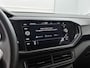 Volkswagen T-Cross 1.0 TSI Life 110 PK | Automaat | Navigatie | Parkeersensoren | Adaptive Cruise Control | Apple Carplay | Android Auto | Airco | Draadloze telefoonlader |