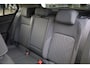 Volkswagen Golf 1.5 eHybrid Life Edition 204PK / 150kW, NL auto, SOH 100% achteruitrijcamera (rear view), verwarmbare voorstoelen, verwarmbaar multifunctioneel lederen stuurwiel, navigatie, Apple Carplay & Android Auto, 17" 'Nottingham' LMV, LED verlichting, DAB+, spraakbediening (voice-control), digital cockpit pro, sfeerverlichting, adaptieve cruise control (acc), parkeersensoren voor en achter (pdc), keyless start & entry, draadloos telefoonlader, verstelbare lendensteun, diefstalalarm