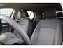 Volkswagen Golf 1.5 eHybrid Life Edition 204PK / 150kW, NL auto, SOH 100% achteruitrijcamera (rear view), verwarmbare voorstoelen, verwarmbaar multifunctioneel lederen stuurwiel, navigatie, Apple Carplay & Android Auto, 17" 'Nottingham' LMV, LED verlichting, DAB+, spraakbediening (voice-control), digital cockpit pro, sfeerverlichting, adaptieve cruise control (acc), parkeersensoren voor en achter (pdc), keyless start & entry, draadloos telefoonlader, verstelbare lendensteun, diefstalalarm