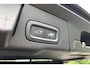 Volvo XC60 T6 Plug-in hybrid AWD Ultra Dark | Trekhaak | Panoramadak | Harman Kardon | 360 Graden Camera | Verwarmbare Voorstoelen + Stuurwiel | Standkachel | Lederen Bekleding | Apple Carplay