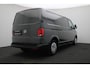 Volkswagen Transporter 2.0 TDI 110 pk L2H1 28 Comfortline Volkswagen Transporter 2.0 TDI 110PK L2H1 28 Comfortline | 3-zits | Parkeersensoren achter | Apple Carplay / Android Auto | Cruise | Airco