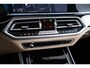 BMW X5 xDrive45e High Executive M Sport - Trekhaak - Panoramadak - Parking/Driving Assistant - Warmte Comfort Pack - Soft Close - Active Cruise Control - Head Up - Harman Kardon - Comfort Acces -