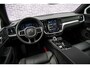 Volvo V60 2.0 T6 Plug-in hybrid AWD Plus Dark | Trekhaak | Panoramadak | Adaptieve cruise control | Harman & Kardon | Elektrisch verstelbare voorstoelen | Stuur/stuur verwarming |