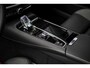 Volvo V60 2.0 T6 Plug-in hybrid AWD Plus Dark | Trekhaak | Panoramadak | Adaptieve cruise control | Harman & Kardon | Elektrisch verstelbare voorstoelen | Stuur/stuur verwarming |