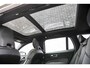 Volvo V60 2.0 T6 Plug-in hybrid AWD Plus Dark | Trekhaak | Panoramadak | Adaptieve cruise control | Harman & Kardon | Elektrisch verstelbare voorstoelen | Stuur/stuur verwarming |