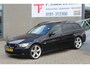 BMW 3-Serie Touring 320i *Meeneemprijs*APk t/m 02-01-2026/Panoramadak/Cruise control/Parkeersensoren rondom/Climate control/Stoelverwarming/Multifunctioneel stuurwiel/19'' Lichtmetalen velgen/Trekhaak.