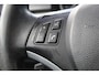 BMW 3-Serie Touring 320i *Meeneemprijs*APk t/m 02-01-2026/Panoramadak/Cruise control/Parkeersensoren rondom/Climate control/Stoelverwarming/Multifunctioneel stuurwiel/19'' Lichtmetalen velgen/Trekhaak.