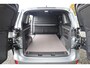 Volkswagen ID. Buzz Cargo Anniversary Edition 79 kWh achterdeuren 2 x schuifdeur 360 graden camera climatronic 2 zone 2 x voorstoel met armleuning multimedia pakket plus open en close pakket met keyless entry alarm trekhaak