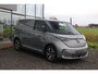 Volkswagen ID. Buzz Cargo Anniversary Edition 79 kWh achterdeuren 2 x schuifdeur 360 graden camera climatronic 2 zone 2 x voorstoel met armleuning multimedia pakket plus open en close pakket met keyless entry alarm trekhaak