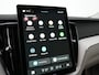 Volvo XC60 2.0 T6 Plug-in hybrid AWD Ultra Dark | Facelift model | Luchtvering | Bowers & Wilkins | Head-Up | 360° Camera | Panoramadak | Stoelventilatie