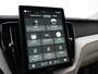 Volvo XC60 2.0 T6 Plug-in hybrid AWD Ultra Dark | Facelift model | Luchtvering | Bowers & Wilkins | Head-Up | 360° Camera | Panoramadak | Stoelventilatie