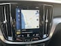 Volvo V60 2.0 T5 Momentum|ACC|intellisafe Surround|trekhaak|stoel/stuur/achterbank verw.|Standkachel|19"|