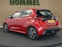 Toyota Yaris 1.5 Hybrid Dynamic Team D - NAVIGATIE- CAMERA - CLIMATE CONTROL - 16 INCH LICHT METALEN VELGEN - ARMSTEUN VOOR - ADAPTIEVE CRUISE CONTROL - BLUETOOTH - MISTLAMPEN VOOR - LICHT EN REGENSENSOR