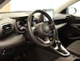 Toyota Yaris 1.5 Hybrid Dynamic Team D - NAVIGATIE- CAMERA - CLIMATE CONTROL - 16 INCH LICHT METALEN VELGEN - ARMSTEUN VOOR - ADAPTIEVE CRUISE CONTROL - BLUETOOTH - MISTLAMPEN VOOR - LICHT EN REGENSENSOR
