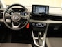 Toyota Yaris 1.5 Hybrid Dynamic Team D - NAVIGATIE- CAMERA - CLIMATE CONTROL - 16 INCH LICHT METALEN VELGEN - ARMSTEUN VOOR - ADAPTIEVE CRUISE CONTROL - BLUETOOTH - MISTLAMPEN VOOR - LICHT EN REGENSENSOR