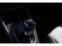 Kia Stonic 1.2 MPi ComfortPlusLine Navigator | incl. 12 maanden garantie | Navigatie | Achteruitrijcamera | Cruise control | Airco | Lichtmetalen velgen | DAB+ radio | Isofix | Parkeersensoren voor en achter |