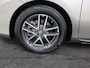 Toyota Auris Touring Sports 1.8 Hybrid Lease I Navigatie I Climate Control I Cruise Control I Camera I Panoramadak I Stoelverwarming Voor I Volledig LOUWMAN Onderhouden I Trekhaak Afneembaar I